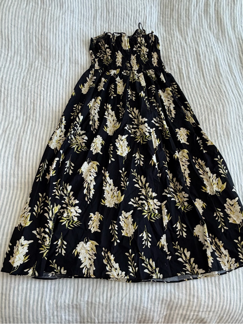 H&M Black Floral Maxi Dress Size Small - Picture 6 of 6